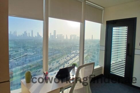 Modern lounge area in Dubai coworking with stylish furniture