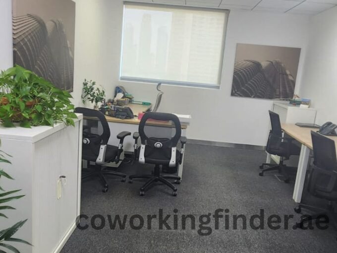 Mentorship program in Dubai coworking space connecting startups